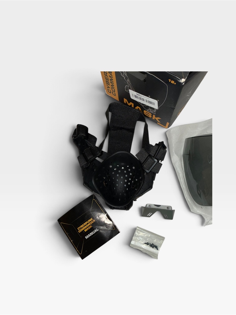 Cyberpunk Commander Mask (Model: MA-145-BK) - Picture 2 of 3